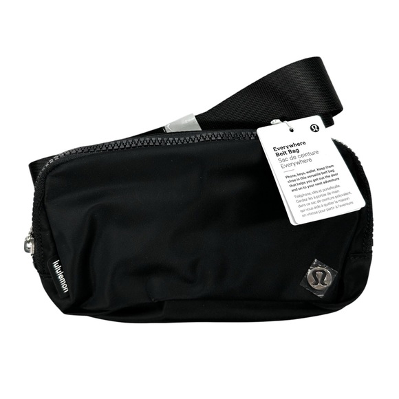 lululemon athletica Handbags - Lululemon Everywhere Belt Bag, NWT, Black
